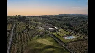 This is a video of two days spent at the wonderful The Club House by Fontanelle Estate near Siena.