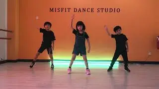 Mini Kids HipHop |  Saturday 10am | Flo Rida - Right Round Class Choreography | Misfit Dance Studio