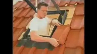 FENSTRO skylights - Installation on a tile roof