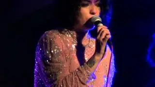 Mon Laferte - Tornasol (Centro El Cerro / SCL / 22.11.2013)