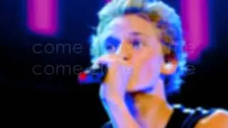 Standing In China (Cody Simpson) lyrics