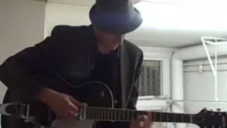 Mark Pellizzer  guitarist from Justin Nozuka Band