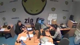 2014 03 10 Zip Fm Radistai skambutis Mamai jog sunus uzstate vaika
