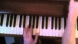 play o holy night on piano