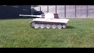 3D printed Tiger II with recoil simulation.
