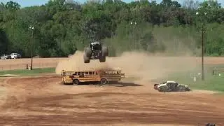 Extreme Monster Truck Spring Nationals 4/3/16- Bounty Hunter (Jimmy Creten) Winning Freestyle