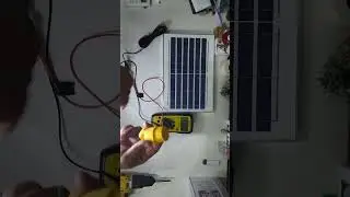 Panel solar &iquest;funciona con luz ambiental? (focos, luz de noche).