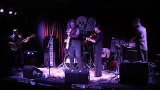 Mark Sinnis and 825 - 