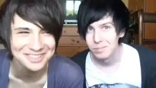 just 10 minutes of Dan Howell laughing