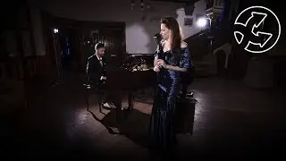 Don't Look Back in Anger (Oasis Cover) by Moonlight Blue | Shufflewire Sessions