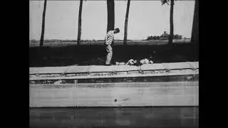 Baignade impossible (1901) Impossible to Get a Plunge (Path&eacute;)