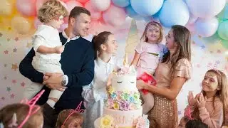 Edin Dzeko Enjoying Life with Beautiful Family,#trending #viral #motivation #football #bundesliga