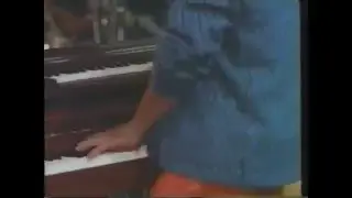 SAINT PEPSI - Hit Vibes (Music Video)