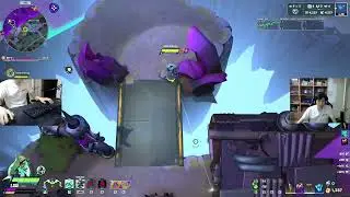 Playing with the boy Kenneth (Multi-Hunter Talent + Chillest Guy)