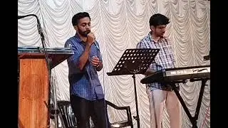 Nin Sneham etrayo avarnaneeyam  | Live singing | Vox : Philip Varghese Paul, Keys : Boaz