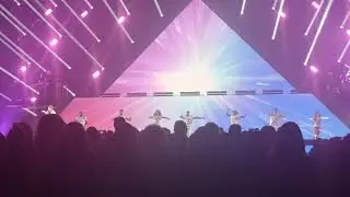 Two Left Feet - M.Pokora (Rouen - 15.10.2019)