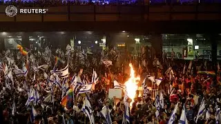 Highway in Tel Aviv blocked after judicial law passes