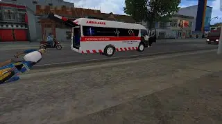 AMBULANCE MENJEMPUT PASIEN 