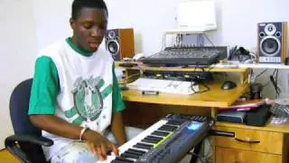 Blingstef making a beat - Smooth hip hop style