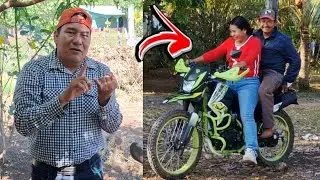 (Adiós tío y LAURA)😱se van de compras en la MOTO NUEVA que tanto ella anhelaba.