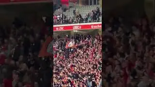 LES ULTRAS LILLOIS VOLENT UN DRAPEAU LENSOIS AVANT LE COUP D'ENVOI ! (  LOSC-LENS)