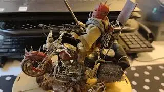 Mad Max Custom Motorcycle 1:18 &ndash; Clan Red Skull Raider | Maisto Harley Davidson Diorama Build
