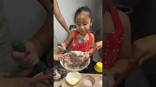 Mareko Kids cooking muffins #kidsshow #kidsvideo #cooking #kidscooking #kidscookingchannel