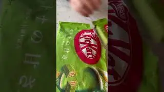 Is this the BEST KITKAT flavor? I try Matcha Green Tea KitKat from Japan! #asmr #snacks