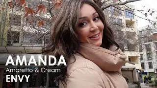 Suzanna's Wig Review - Amanda by Envy in Amaretto & Cream
