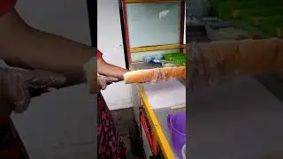 Monster John salah satu menu Roti John yang digemari pelanggan setiap Hari