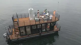 Floating Sauna Boat Deep Cove : Largest Private Sauna Boat Rental in Vancouver | Hot Voyage