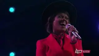 The Voice 2017 Vanessa Ferguson   Live Playoffs  'Lean On'