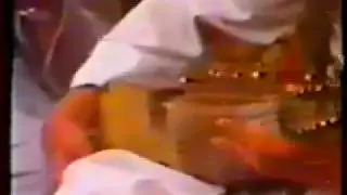 Afghan-Rubab-Ustad Mohammad Omar (King of Rubab) plays 