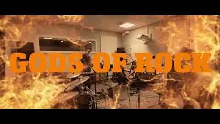 Gods Of Rock (Audioslave - Show me how to live)