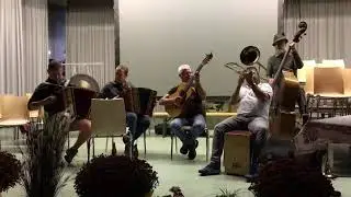 Tirolerhäusl Schützenmusi- In meinem Schaukelstuhl