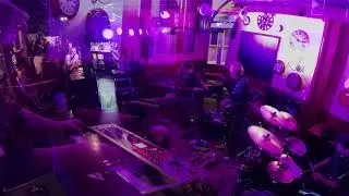 Hipkiss Fly Like an Eagle