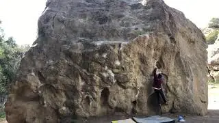 Stoney Point Bouldering: Hoof and Mouth (V1)
