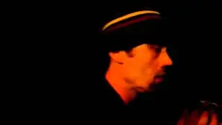 Box Tapping in a Box ASMR Binaural 60FPS