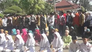 Siswa SLB Meriahkan Pembukaan Pentas PAI Cianjur 2019