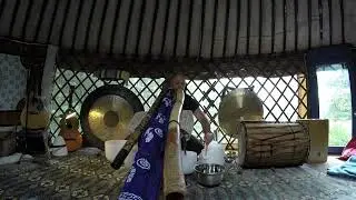 Voyage Sonore méditatif - bols de cristal, didjeridoo, chant harmonique, tambour, poésie