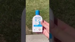 Our bottle change color in UV light!