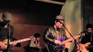 Brisom - Love Lost