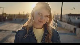 Brynn Elliott - Internet You (Official Music Video)