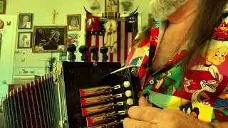 Pop 2check the solo Cajun man