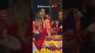 Singer madupriya batukamma viral #madupriya #batukammasongs2025 #viral #trending 