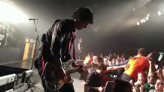 Billie Joe Armstrong awesome solo