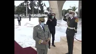 الجزائر-موريتانيا/ رئيس الأركان العامة للجيوش الموريتانية يطوف بأجنحة المدرسة الوطنية للصحة العسكرية