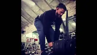 Roman Reigns Workout video at gym 🔥ll #romanreigns #wwe #Shorts