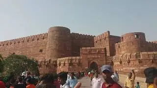Agra Fort entry fee for indian 30Rs and foreigners 400 INR