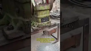 Although this mini jaw crusher is old, it works well#jawcrusher #minijawcrusher #gravel #laboratory